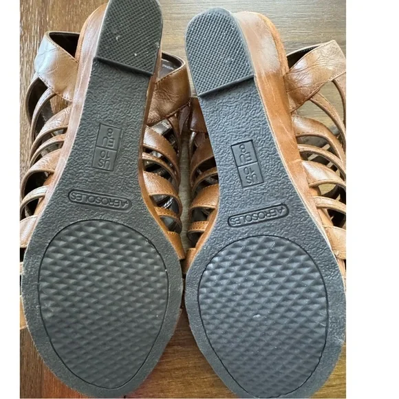 Aerosols Women’s Faux Leather Zip Front Wedge Sandle Brown Size 10M - Picture 5 of 11